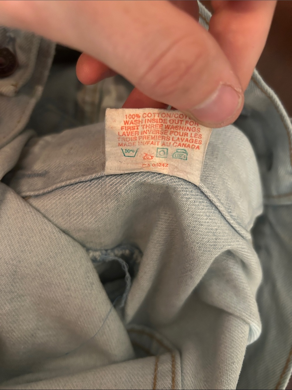 Vintage 90s Levi’s Bleached Denim Jean Jacket - Picture 15 of 16